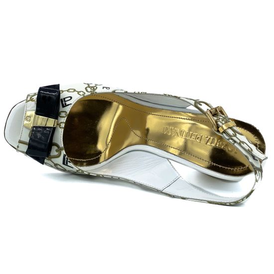 Босоножки Loretta Pettinari белые из лакированной кожи - фото 5, 