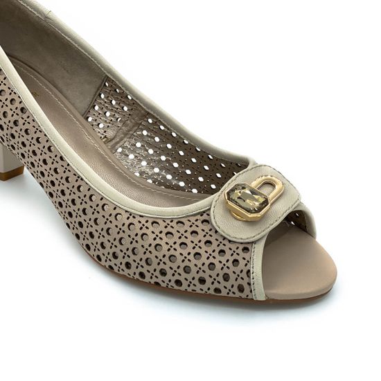 Туфли Cover бежевые кожаные со сквозной перфорацией - фото 5, 