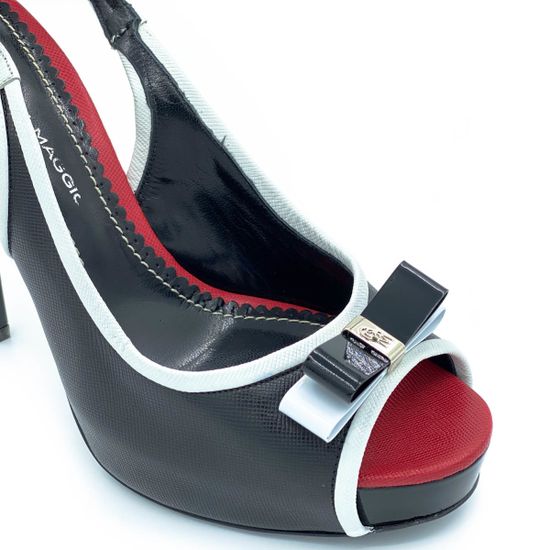 Босоножки Gerardino di Maggio черно-белые кожаные - фото 6, 