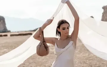 Новое поступлениеа сумок Loristella в наших магазинах и на сайте.