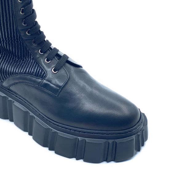 Сапоги 7AM черные кожаные демисезонные голенище выполнено из кожи-стрейч - фото 6, AM21927 7AM