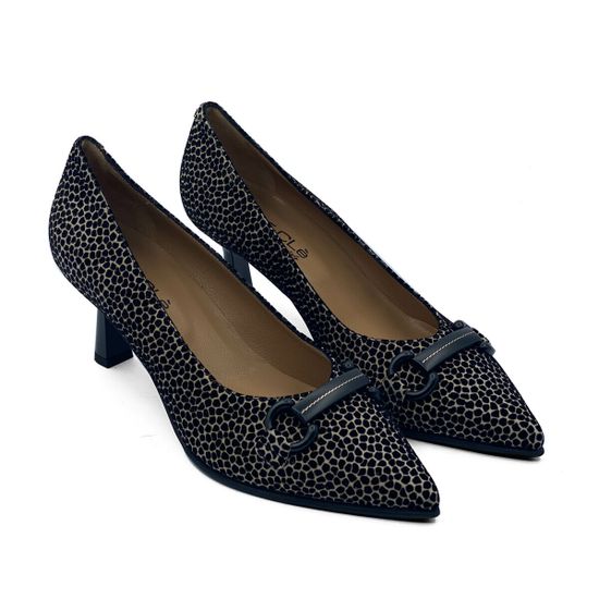 Туфли MOTCLE бежевые(принт жираф) замшевые - фото 8, 