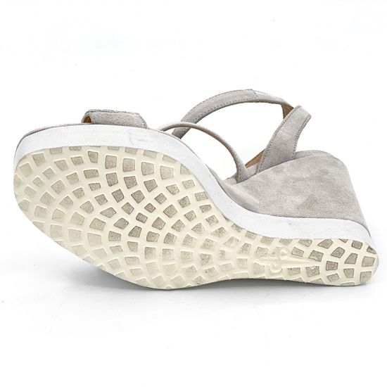 Босоножки Cesare Paciotti замшевые белые - фото 4, 