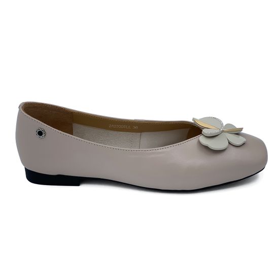 Туфли Tuffoni бежевые кожаные с цветком - фото 1, 