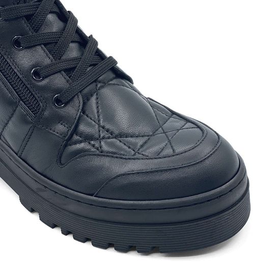 Высокие ботинки Tuffoni черные кожаные стеганные на байке - фото 6, 