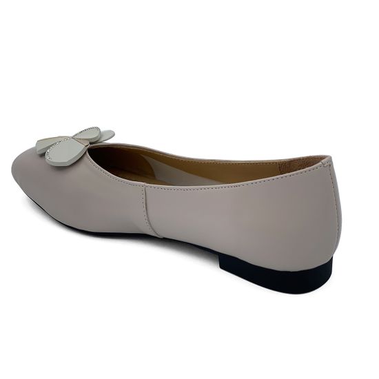 Туфли Tuffoni бежевые кожаные с цветком - фото 3, 