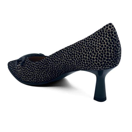 Туфли MOTCLE бежевые(принт жираф) замшевые - фото 3, 