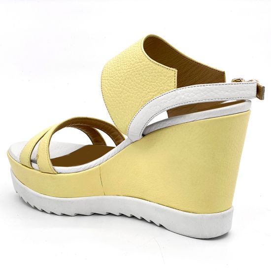 Босоножки Norma J. Baker кожаные лимонного цвета - фото 3, 