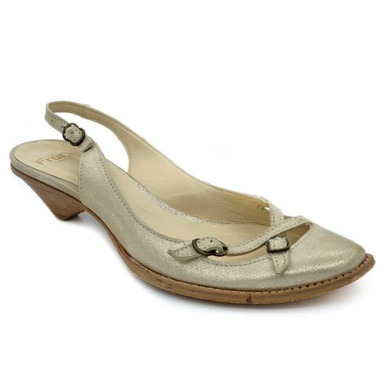 Босоножки Fru.it бежевые кожаные металлик - фото 2, 