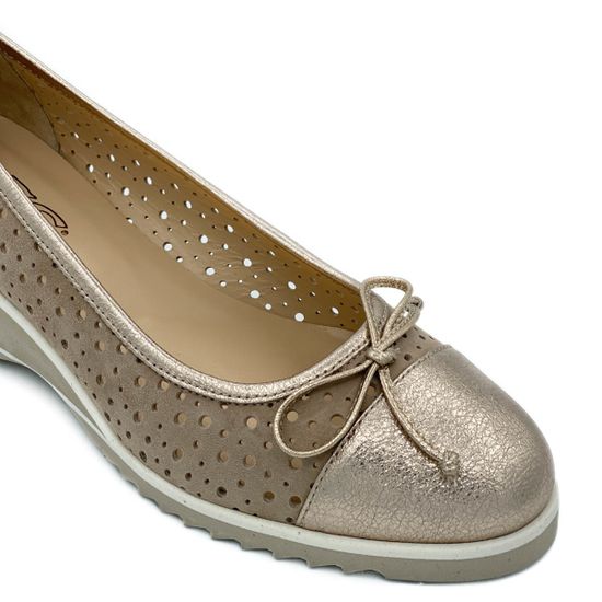 Туфли Donna Soft бежево-золотые комбинация кожи и нубука - фото 6, DS0768 DS BEIGE