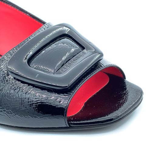 Босоножки Pas de Rouge лаковые на низком каблучке - фото 6, 