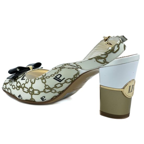 Босоножки Loretta Pettinari белые из лакированной кожи - фото 3, 