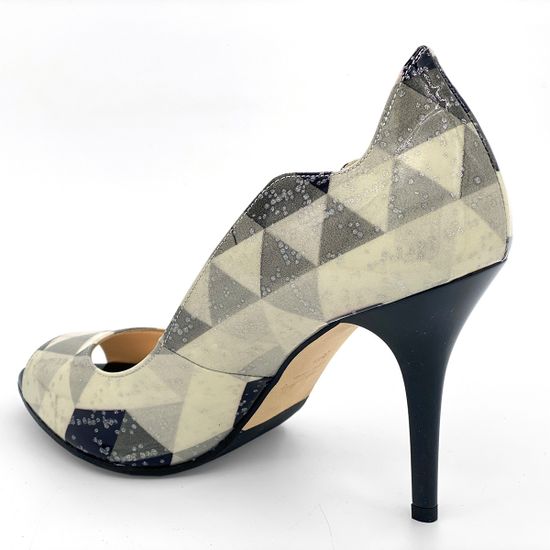 Туфли Rosso&amp;Nero лакированные бежевые с открытым мыском - фото 3, 3830 RN