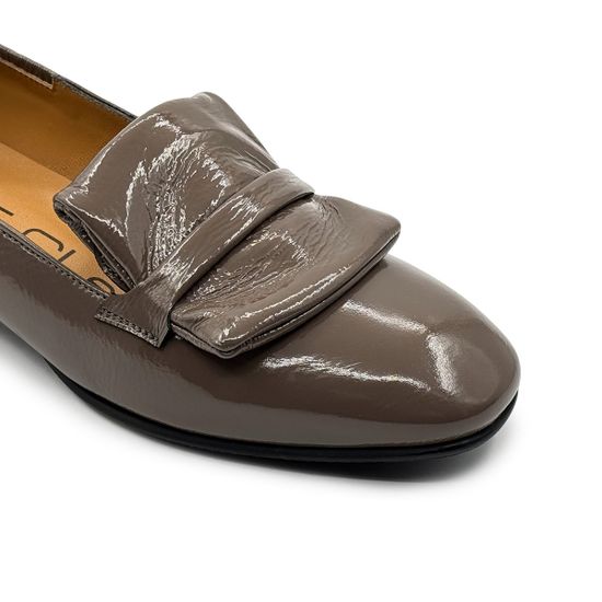 Лоферы женские Mot-Cle серые лакированные - фото 6, MOT2783 MOT GRIGIO