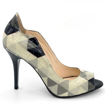 Туфли Rosso&amp;Nero лакированные бежевые с открытым мыском - фото 1, 3830 RN