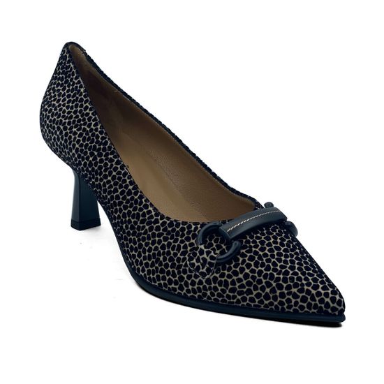 Туфли MOTCLE бежевые(принт жираф) замшевые - фото 2, 