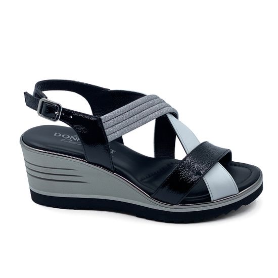 Босоножки Donna Soft комбинация черного лака и белой кожи - фото 1, 