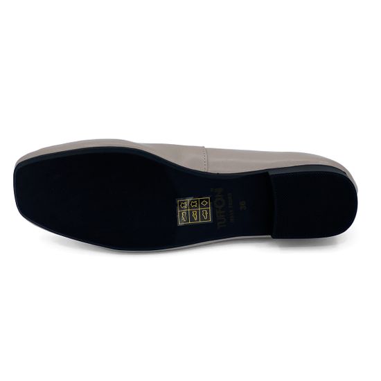 Туфли Tuffoni бежевые кожаные с цветком - фото 4, 