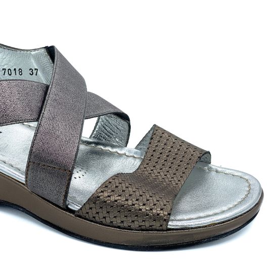 Босоножки Marzetti бронзовые кожаные - фото 6, 